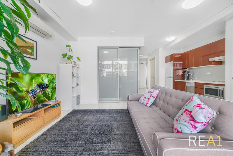 Photo - 646/8 Ascot Ave , Zetland NSW 2017 - Image 6