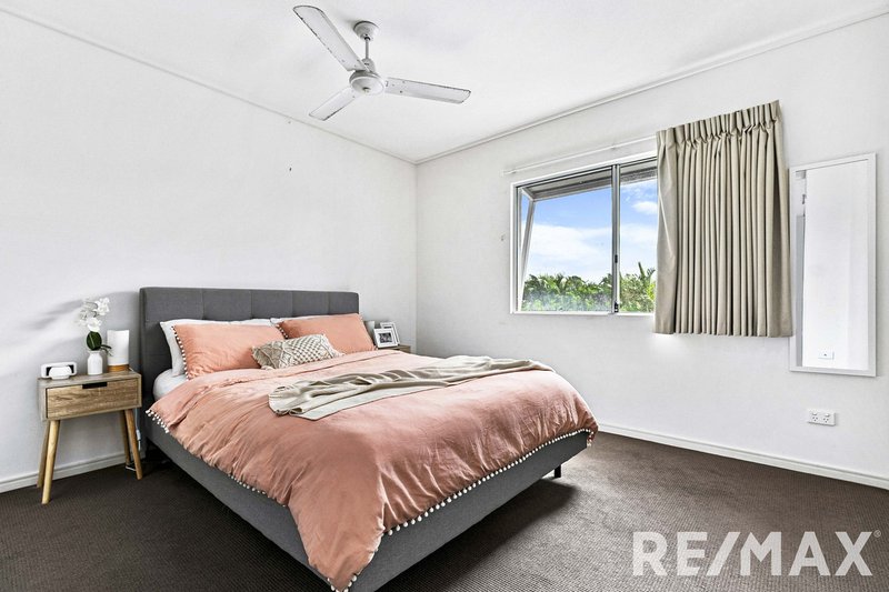 Photo - 64/68 Pulgul Street, Urangan QLD 4655 - Image 5