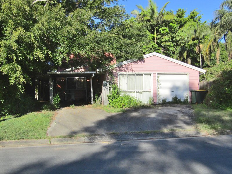 Photo - 647 David Low Way, Pacific Paradise QLD 4564 - Image 2