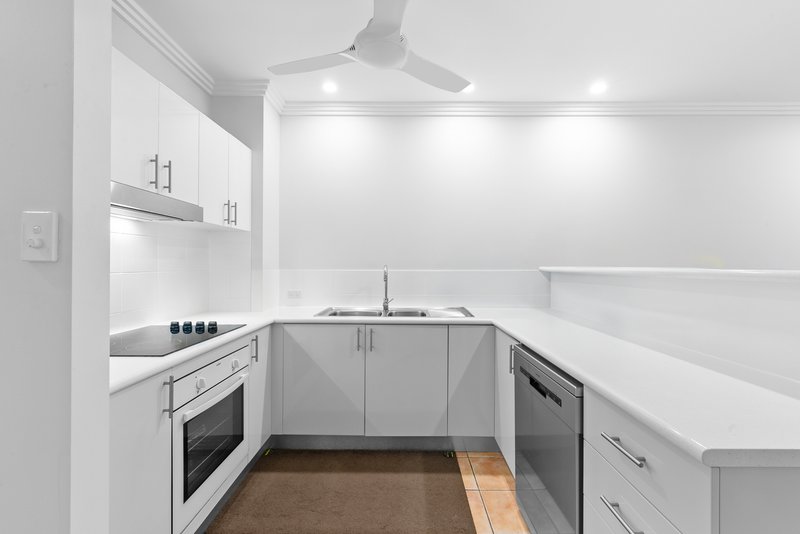 Photo - 64/72-84 Kowinka Street, White Rock QLD 4868 - Image 5