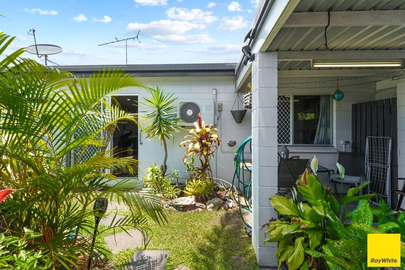 Photo - 6/473-479 Mccoombe Street, Mooroobool QLD 4870 - Image 8