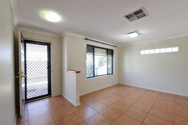 Photo - 6/48 Tudor Avenue South, Riverton WA 6148 - Image 5