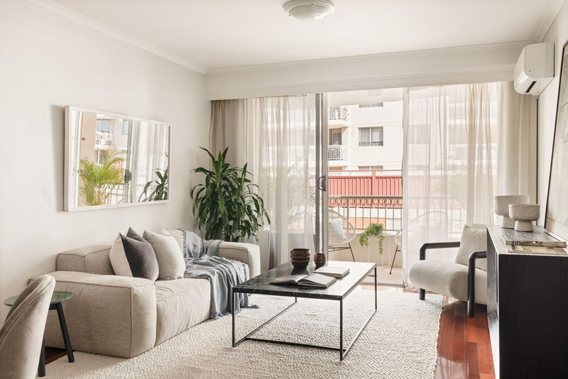 Photo - 648/83-93 Dalmeny Avenue, Rosebery NSW 2018 - Image 4