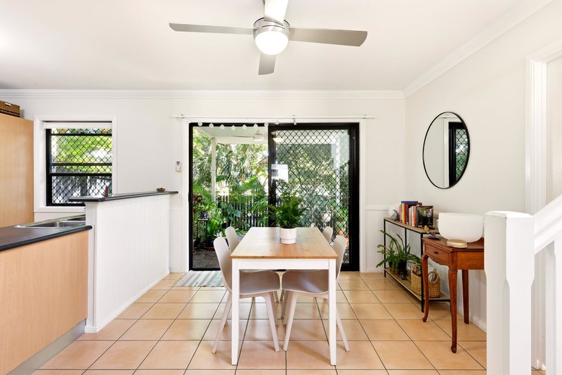 Photo - 6/49-51 Tarana Street, Camp Hill QLD 4152 - Image 4