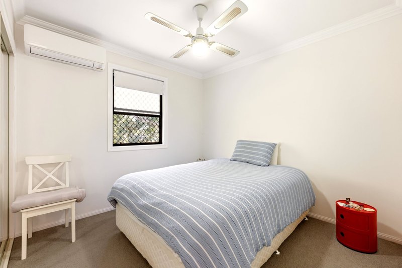 Photo - 6/49-51 Tarana Street, Camp Hill QLD 4152 - Image 9