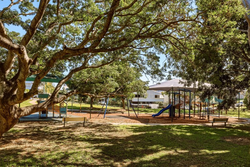 Photo - 6/49-51 Tarana Street, Camp Hill QLD 4152 - Image 10