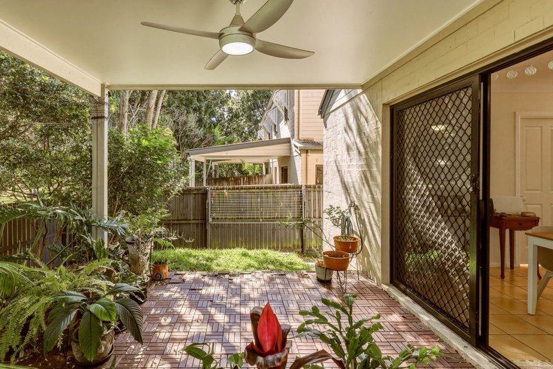 Photo - 6/49-51 Tarana Street, Camp Hill QLD 4152 - Image 14
