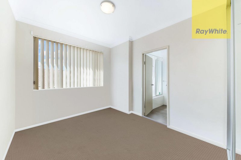 Photo - 6/49 Fennell Street, North Parramatta NSW 2151 - Image 4