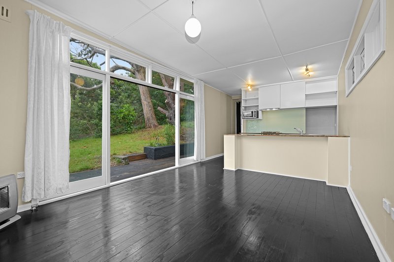 Photo - 64a Brighton Street, Bundeena NSW 2230 - Image 3