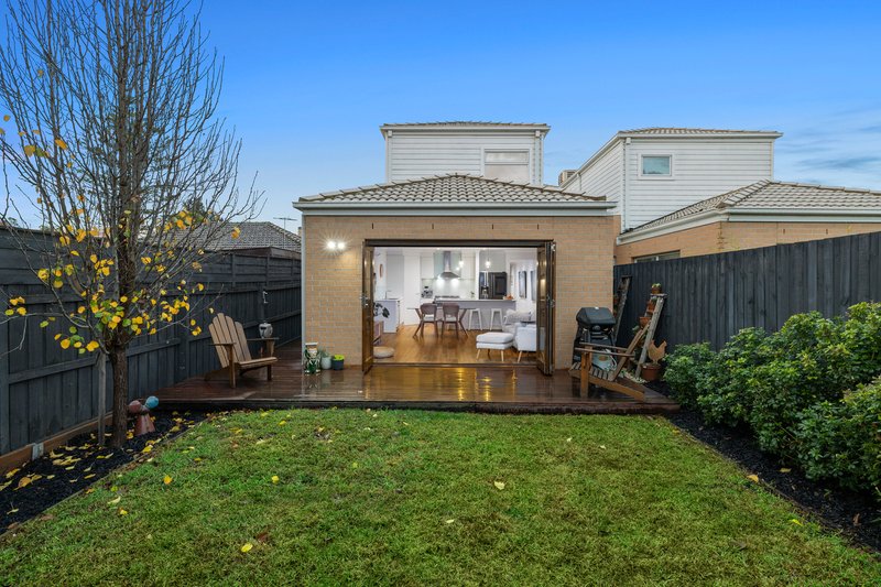 Photo - 64a Devon Street, Cheltenham VIC 3192 - Image 14