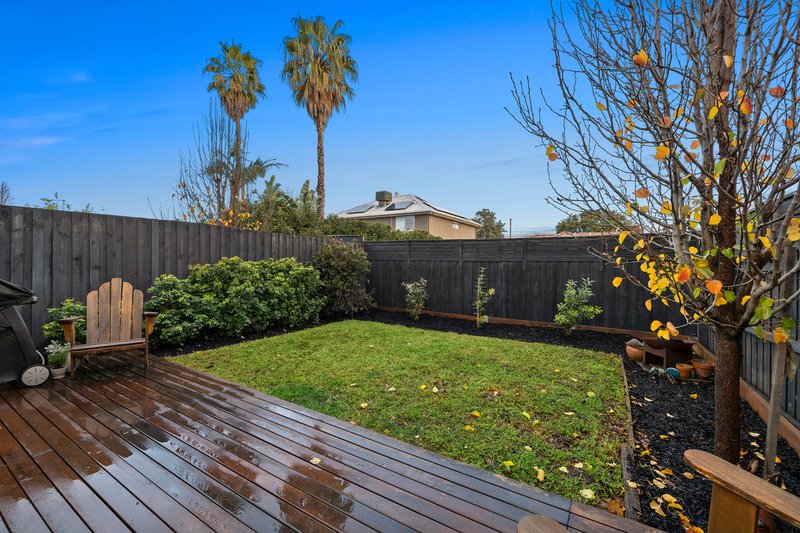 Photo - 64a Devon Street, Cheltenham VIC 3192 - Image 15