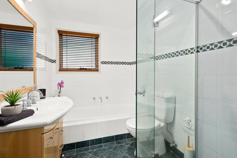 Photo - 64a Llewellyn Street, Oatley NSW 2223 - Image 10