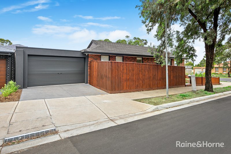 Photo - 64A Menzies Drive, Sunbury VIC 3429 - Image 16