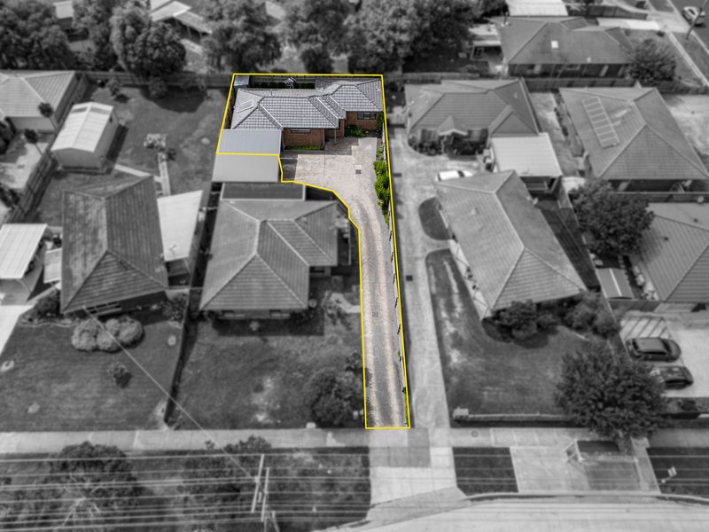 Photo - 64B Racecourse Road, Pakenham VIC 3810 - Image 14