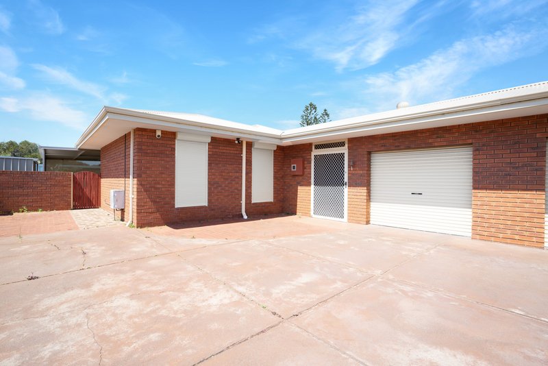 Photo - 64B Safety Bay Road, Shoalwater WA 6169 - Image 1