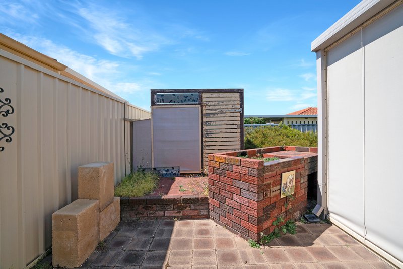 Photo - 64B Safety Bay Road, Shoalwater WA 6169 - Image 17