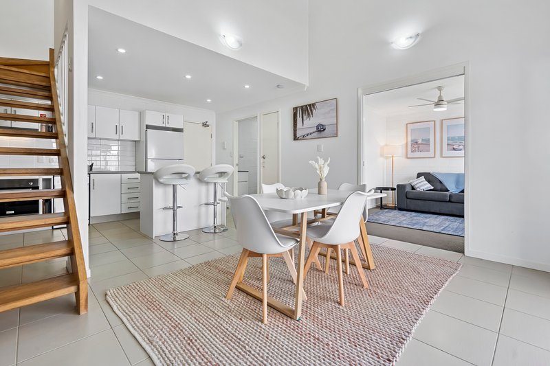 Photo - 6/5-7 Birdwood Avenue, Yeppoon QLD 4703 - Image 5