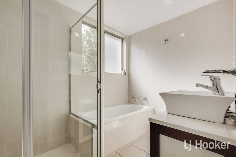 Photo - 6/5-7 Kilbenny Street, Kellyville Ridge NSW 2155 - Image 6