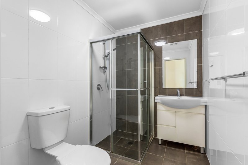 Photo - 6/5-7 Richards Avenue, Peakhurst NSW 2210 - Image 8