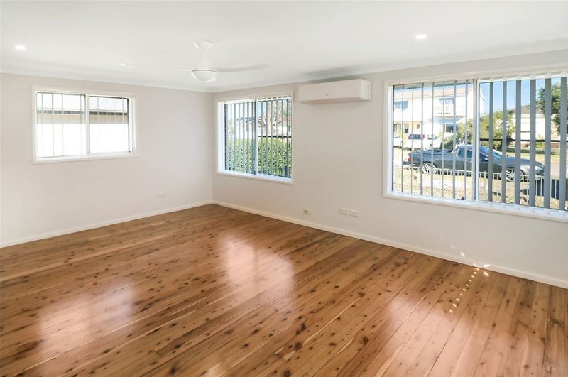 Photo - 65 Albion Street, Umina Beach NSW 2257 - Image 2