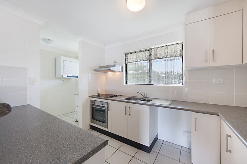 Photo - 6/5 Alexandra Street, North Ward QLD 4810 - Image 4