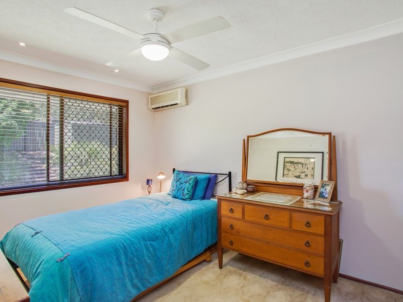 Photo - 65 Alison Road, Carrara QLD 4211 - Image 11