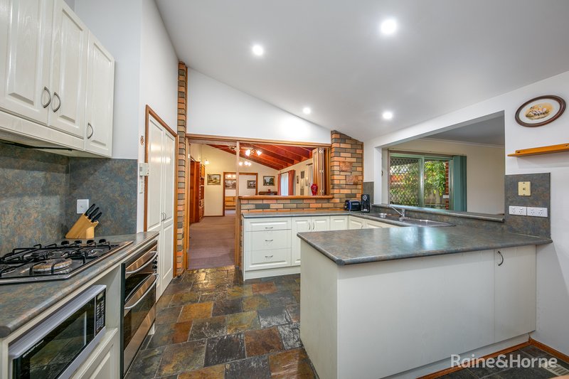 Photo - 65 Anderson Road, Sunbury VIC 3429 - Image 6