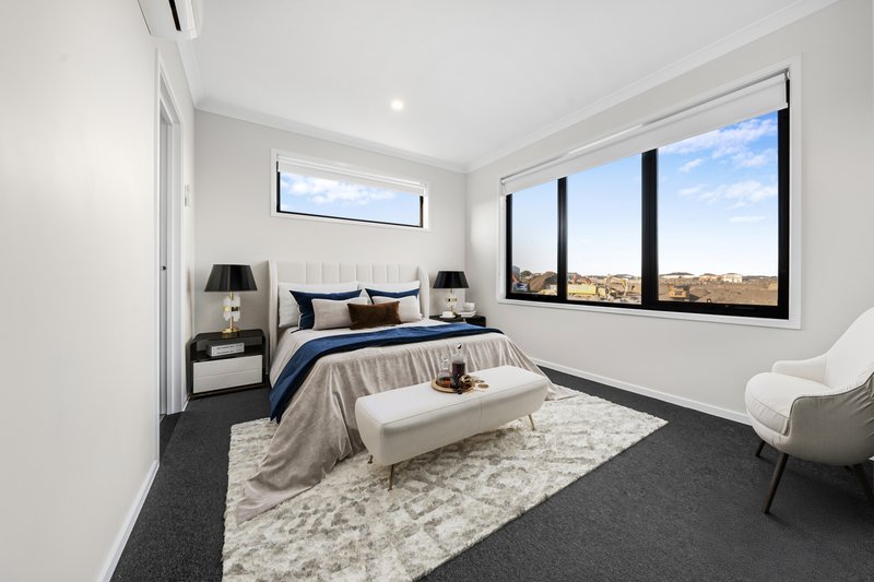 Photo - 65 Antares Parade, Kalkallo VIC 3064 - Image 7