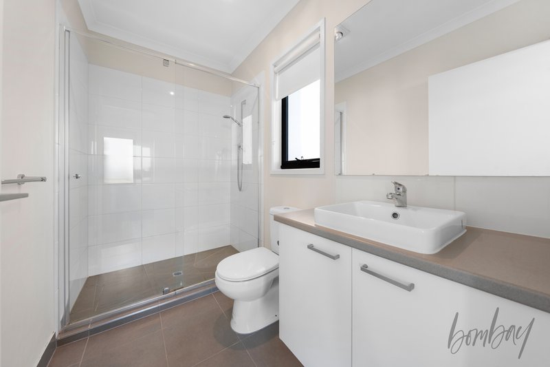 Photo - 65 Antares Parade, Kalkallo VIC 3064 - Image 12