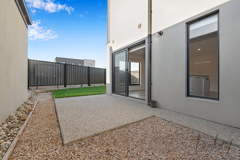 Photo - 65 Antares Parade, Kalkallo VIC 3064 - Image 14