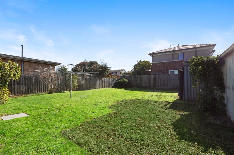 Photo - 65 Argus Street, Cheltenham VIC 3192 - Image 10