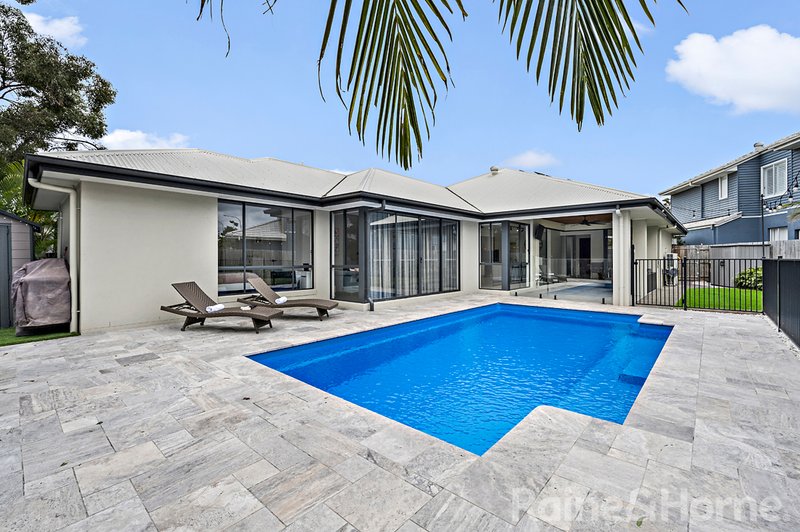 Photo - 65 Attenborough Circuit, North Lakes QLD 4509 - Image 2
