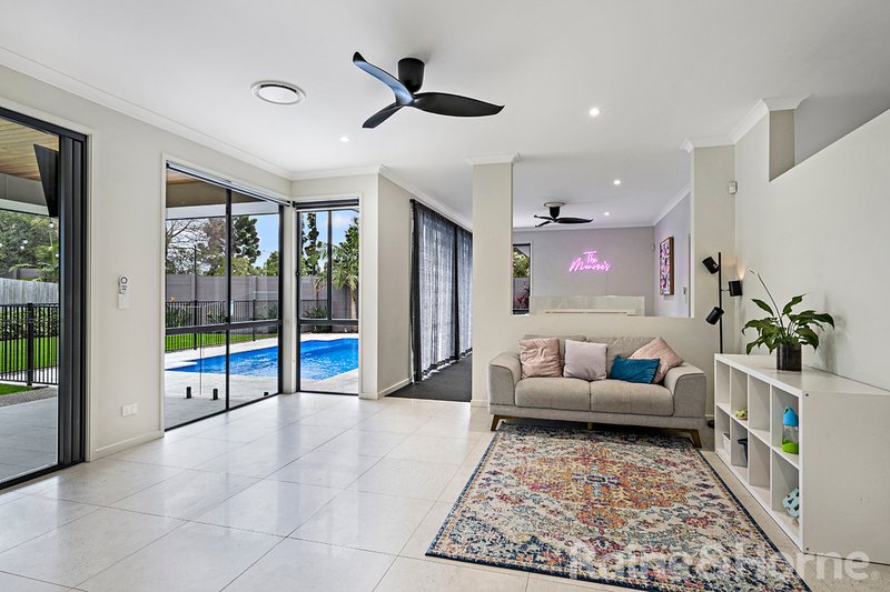 Photo - 65 Attenborough Circuit, North Lakes QLD 4509 - Image 7