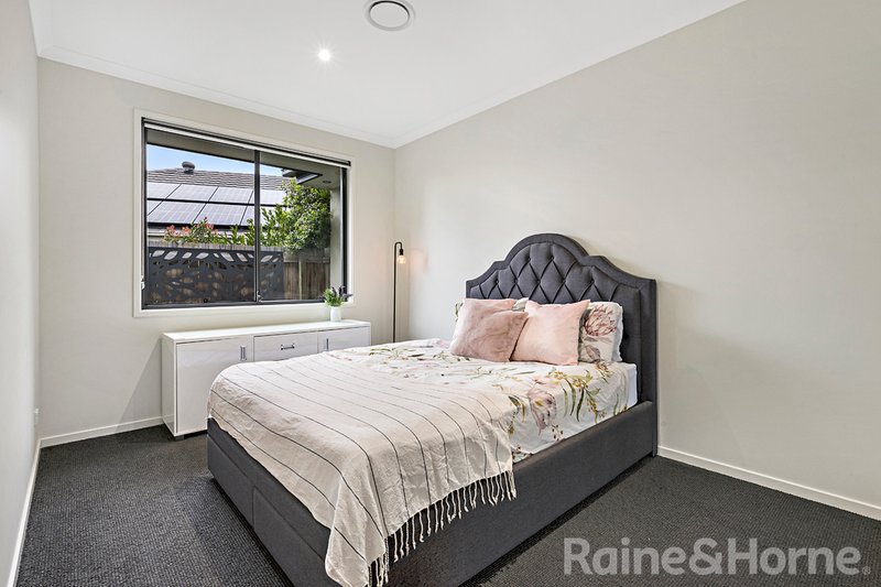 Photo - 65 Attenborough Circuit, North Lakes QLD 4509 - Image 13