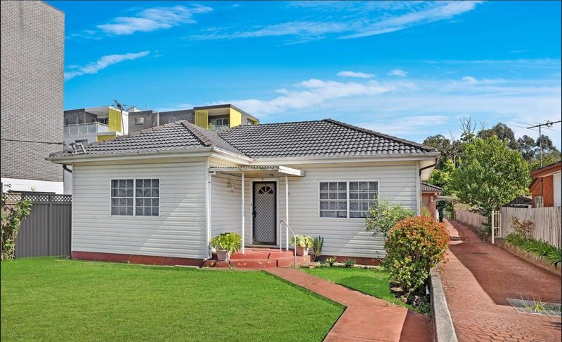 Photo - 65 Aurelia Street, Toongabbie NSW 2146 - Image