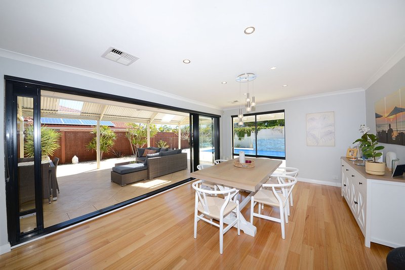 Photo - 65 Bayport Circuit, Mindarie WA 6030 - Image 16