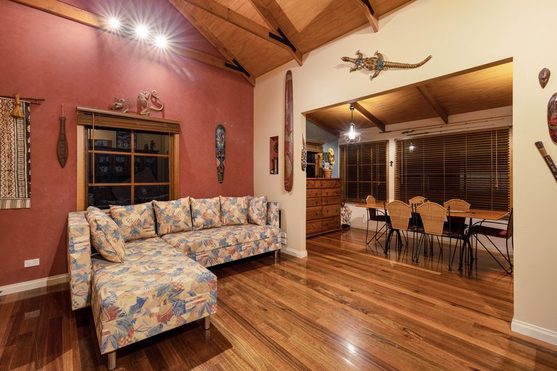 Photo - 65 Beenak Road, Wandin North VIC 3139 - Image 11