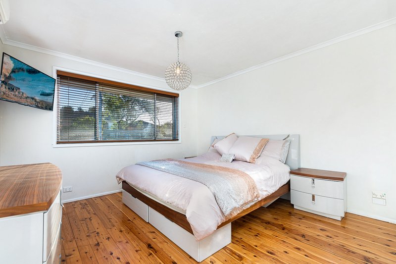 Photo - 65 Beethoven Street, Seven Hills NSW 2147 - Image 6