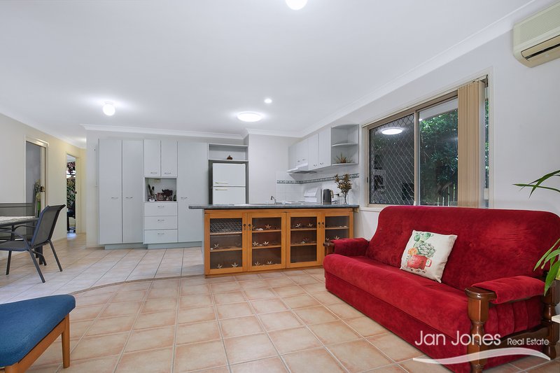 Photo - 6/5 Belvedere Street, Clontarf QLD 4019 - Image 3