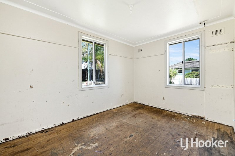 Photo - 65 Biloela Street, Villawood NSW 2163 - Image 3