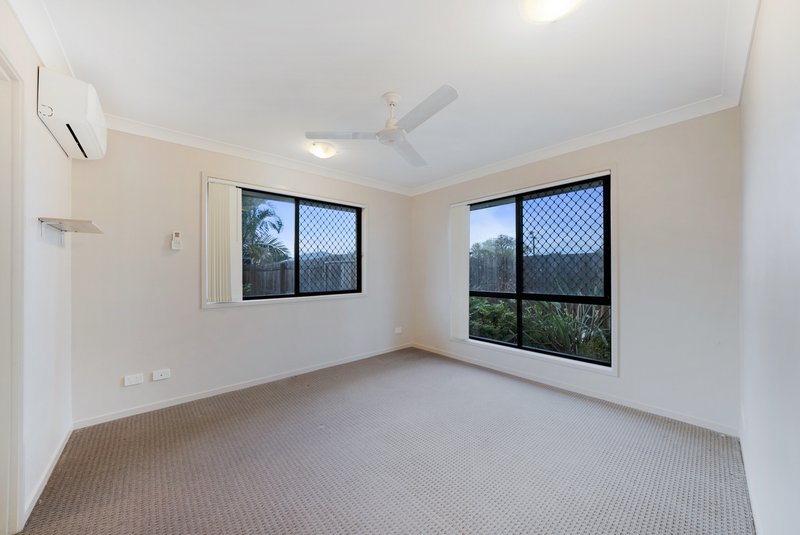 Photo - 65 Blackwood Road, Deagon QLD 4017 - Image 11