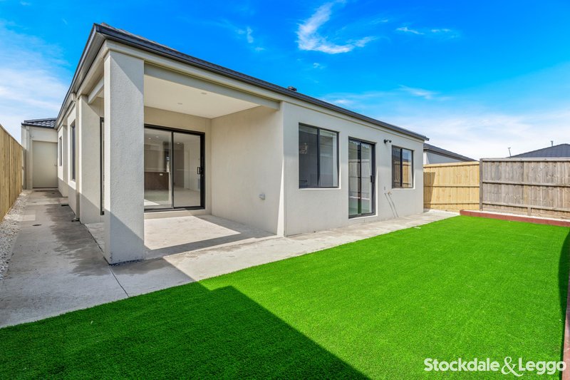 Photo - 65 Boomerang Road, Donnybrook VIC 3064 - Image 10