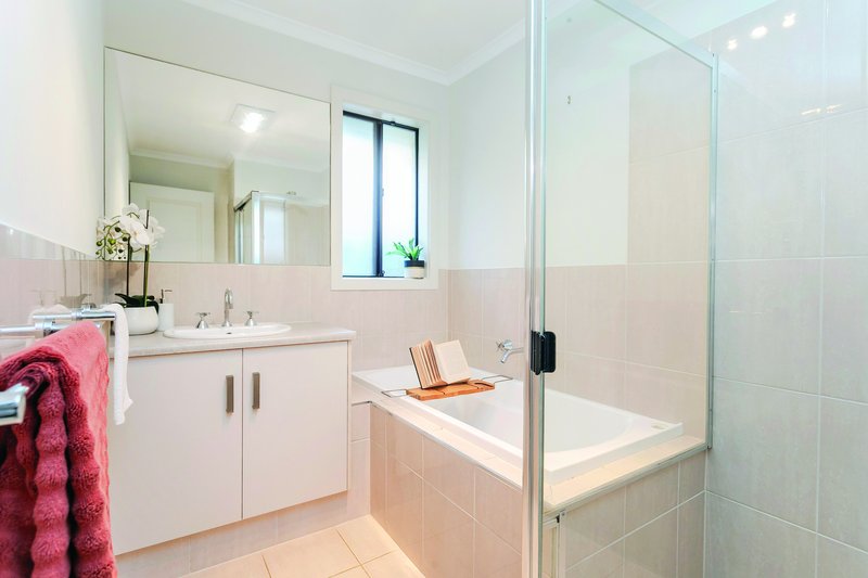 Photo - 65 Brooklyn Drive, Hallett Cove SA 5158 - Image 11