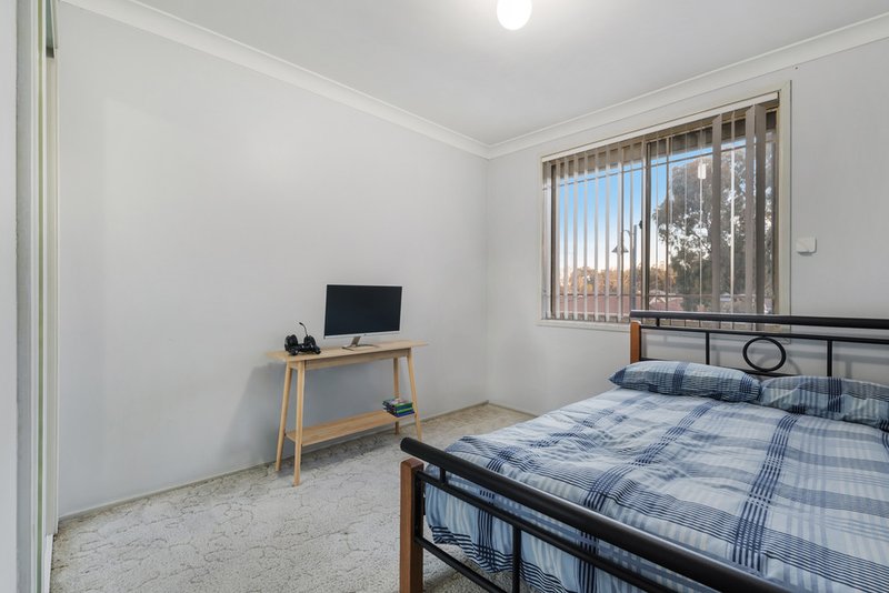 Photo - 65 Bugong Street, Prestons NSW 2170 - Image 10