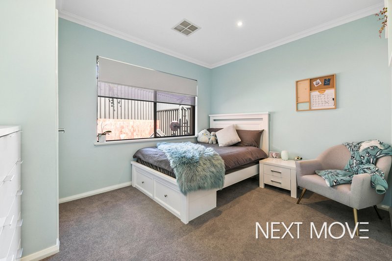 Photo - 65 Butler Street, Willagee WA 6156 - Image 17