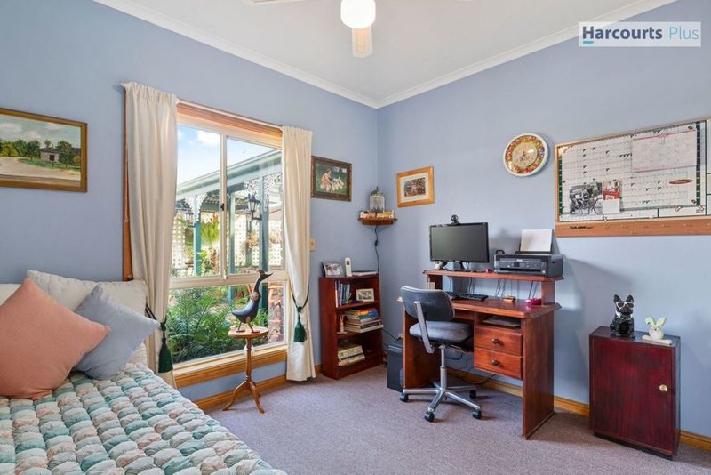 Photo - 65 Capella Drive, Hallett Cove SA 5158 - Image 15