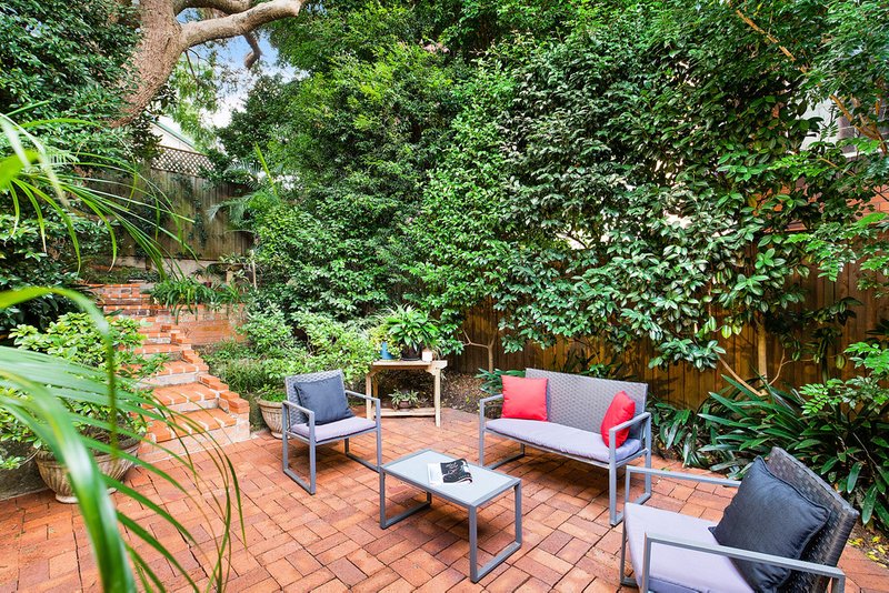 Photo - 65 Carabella Street, Kirribilli NSW 2061 - Image 11