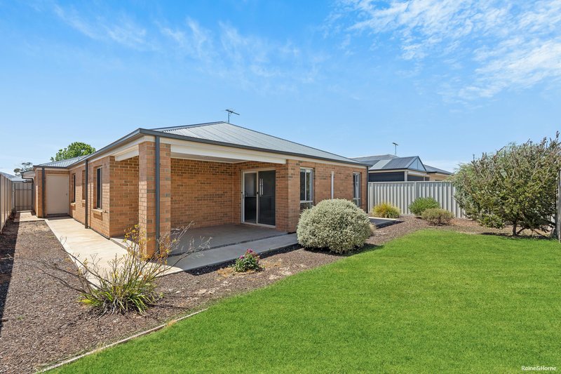 Photo - 65 Central Boulevard, Munno Para West SA 5115 - Image 13