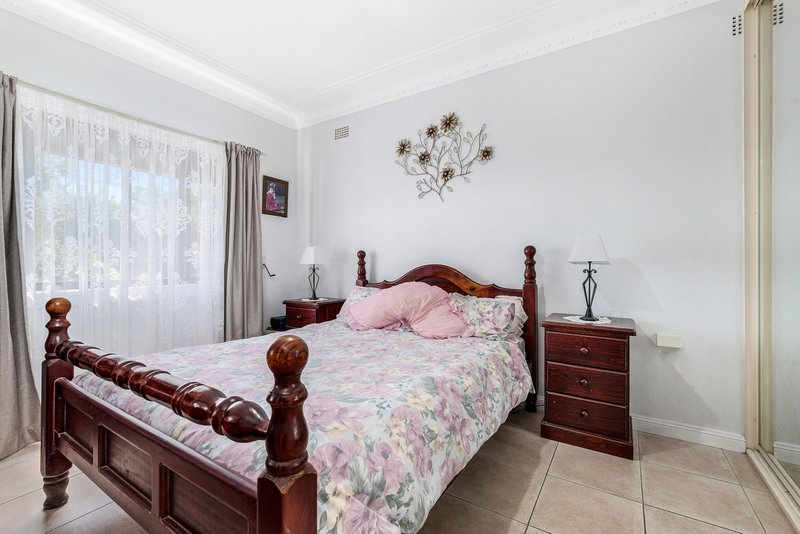 Photo - 65 Chester Hill Road, Chester Hill NSW 2162 - Image 6