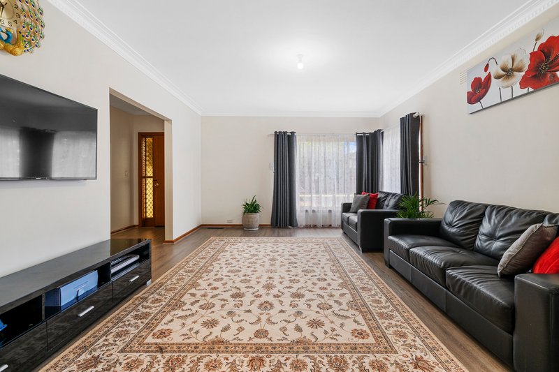 Photo - 65 Childs Road, Lalor VIC 3075 - Image 4